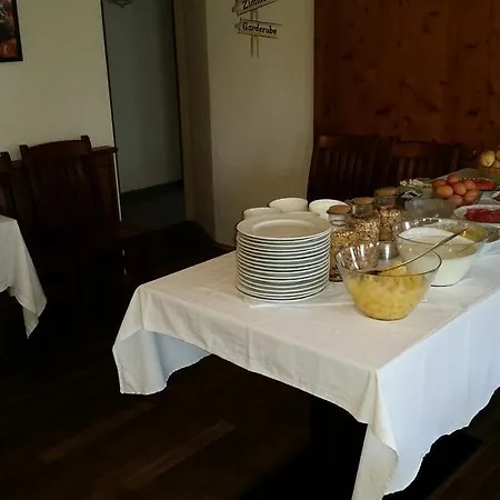 Мотель Fairsleep Hainburg 3*