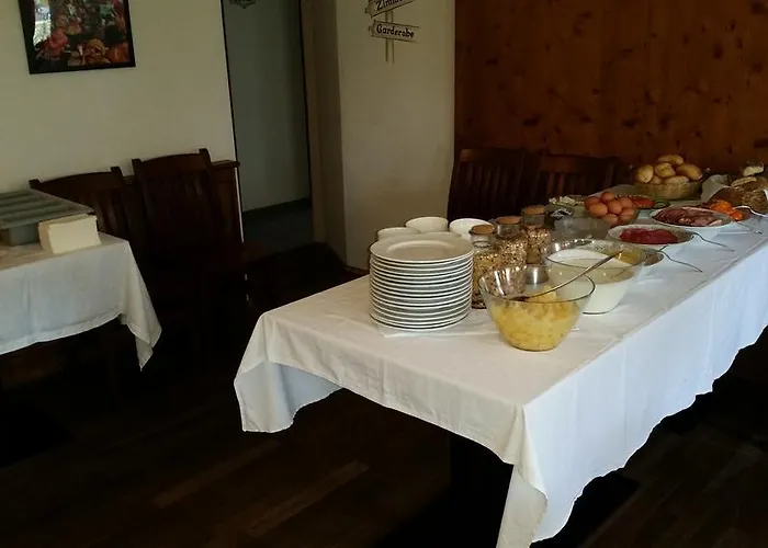 מוטל Fairsleep Hainburg 3*